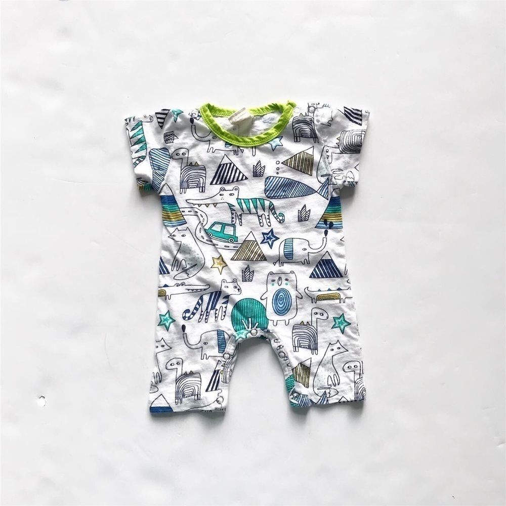 Kids tales animal print romper EUC 59 (0-3 months)